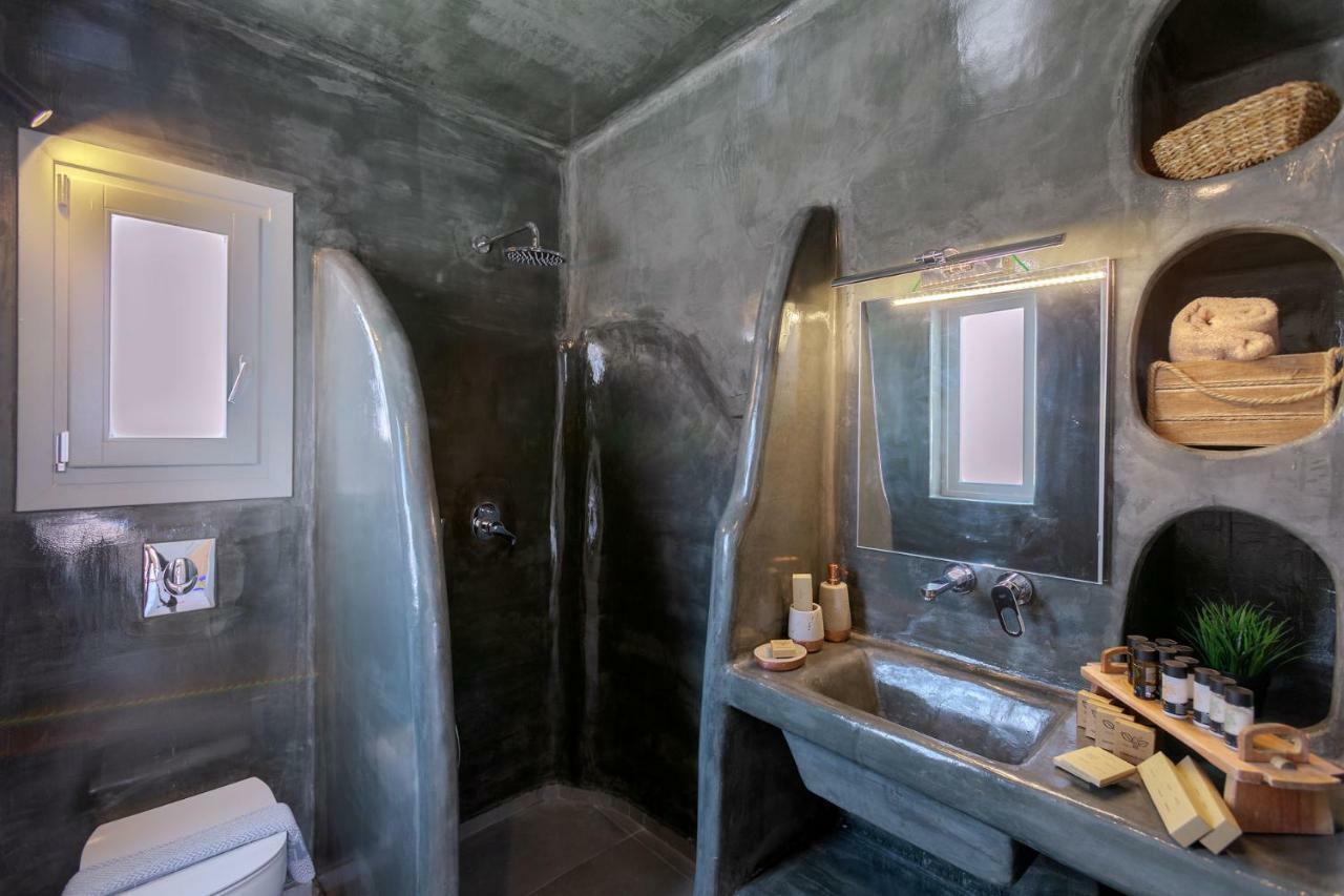 Bianco Diverso Suites Imerovigli  Exterior photo